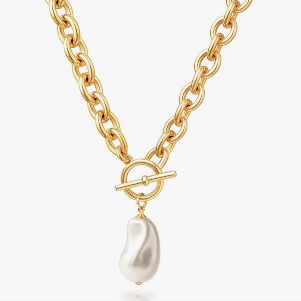 NEW 14k Gold Plated Elegant Gold Chain Necklace with Pearl Pendant